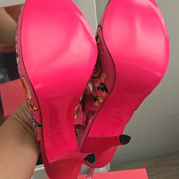 Betsey Johnson Pink Stiletto Heels - Picture 5 of 6